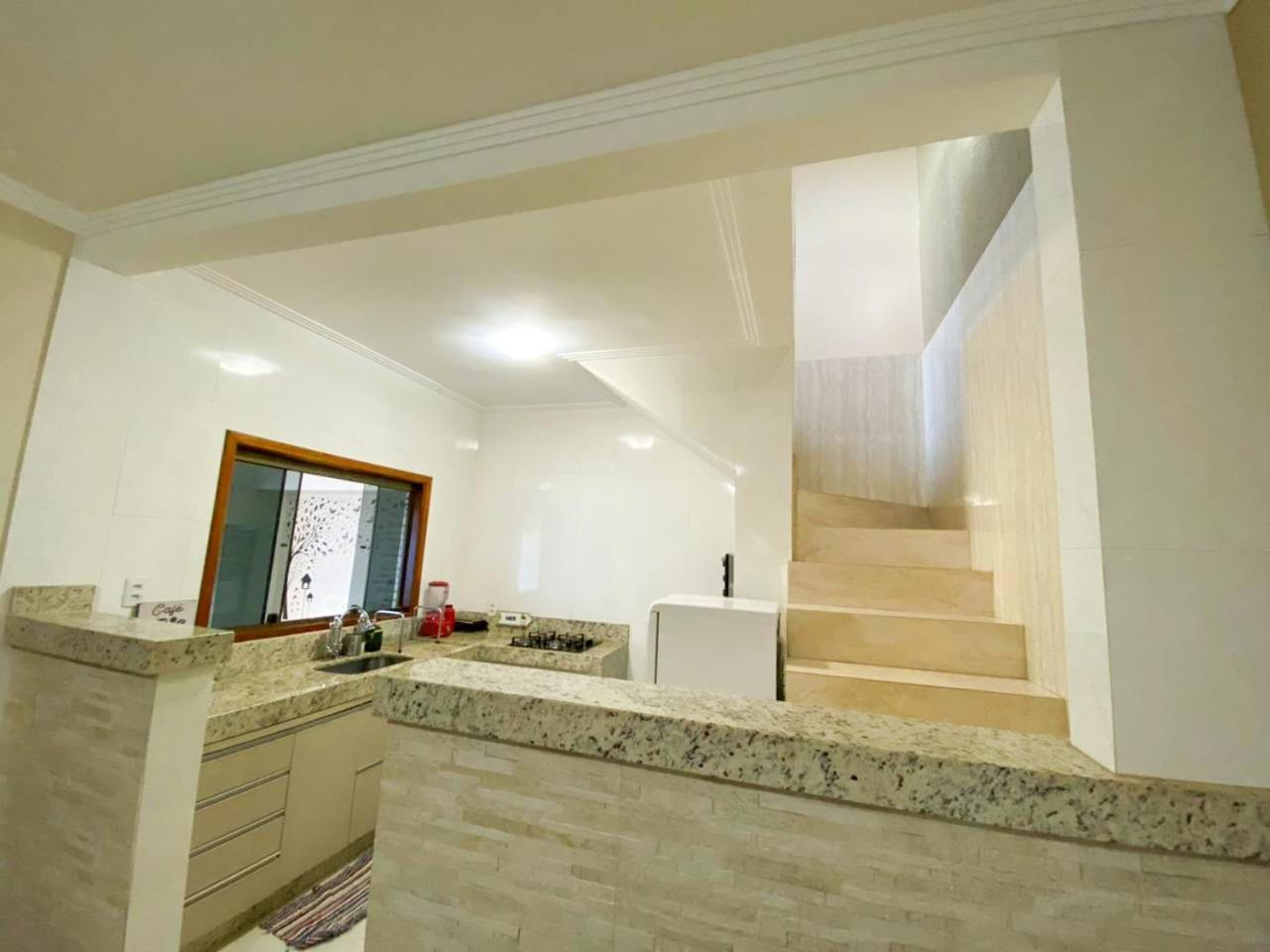 Casa Lavanda Алту-Параїзу-ді-Гояс Екстер'єр фото